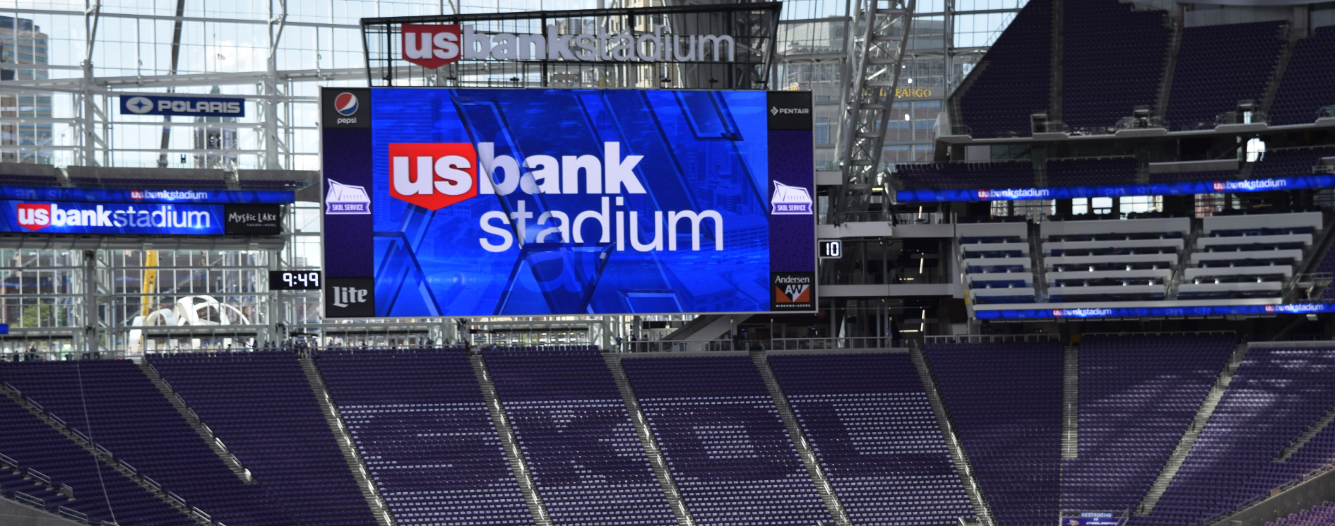 Stadium Tours U.S. Bank Stadium